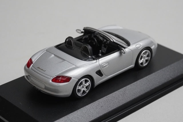 1:64 MINICHAMPS 640065630 Porsche Boxster Silver model car