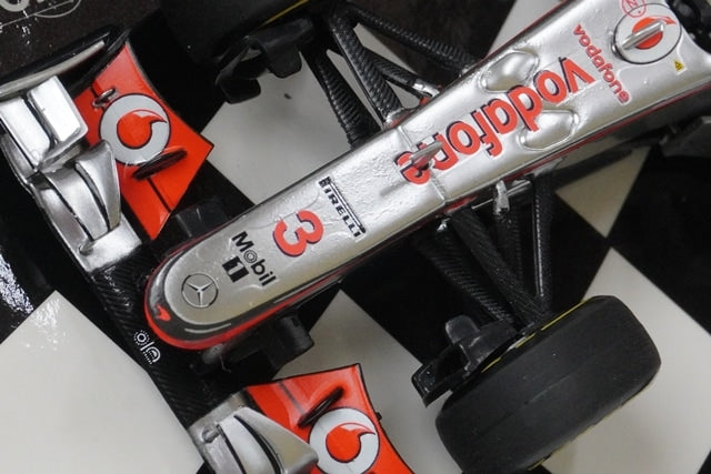 1:43 MINICHAMPS 530124373 McLaren Mercedes Show Car 2012 #3 model car