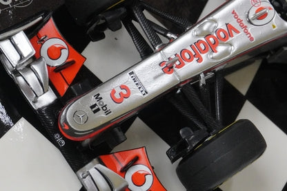 1:43 MINICHAMPS 530124373 McLaren Mercedes Show Car 2012 #3 model car