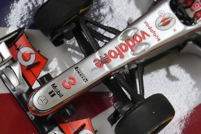 1:43 MINICHAMPS 533124373 McLaren Mercedes Show Car British GP 2012 #3 model car