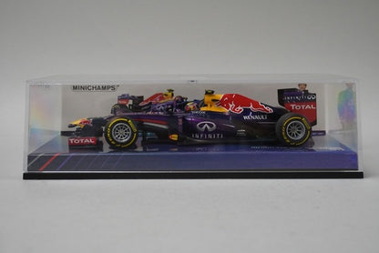 1:43 MINICHAMPS 410130002 Infiniti Red Bull Racing RB9 2013 #2 model car