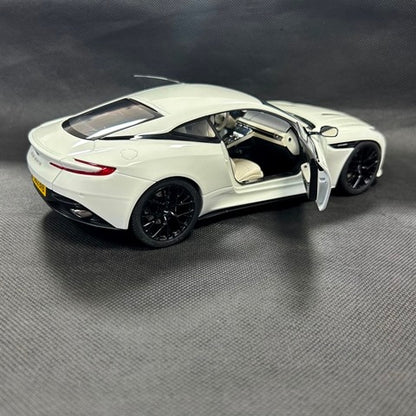 8250628YG XiaoGuang MODEL 1:18 Aston Martin DB12 White Glow in the Dark with Replacement Wheels