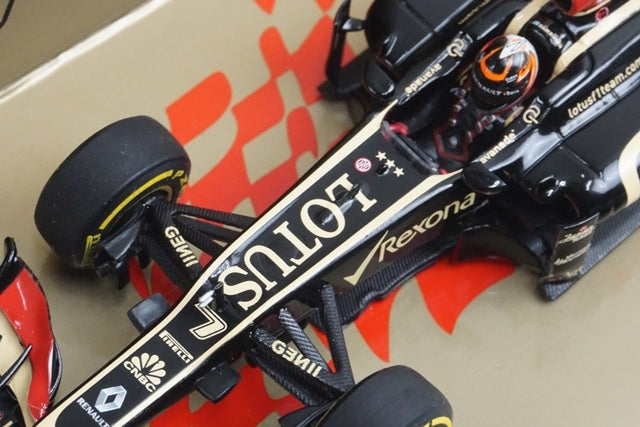 1:43 MINICHAMPS 413130077 Lotus Show Car 2013 #7 model car