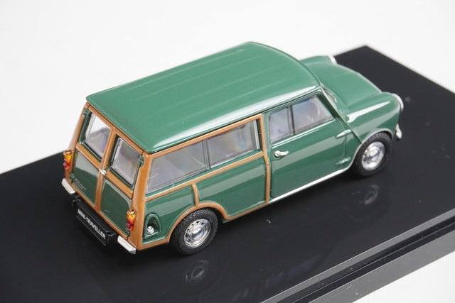 1:43 EBBRO 44501 Morris Mini Traveller Green model car