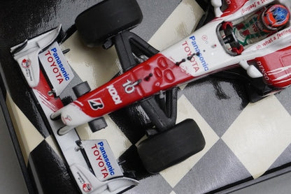 1:43 MINICHAMPS 400090010 Panasonic Toyota Racing Australian GP 2009 #10 model car