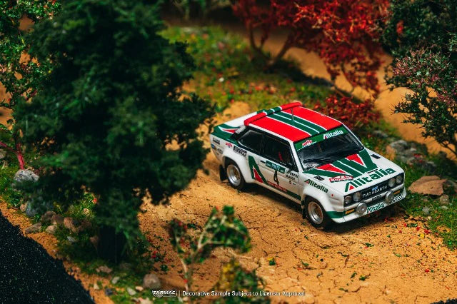 T64-094-78RP04 Tarmac Works 1:64 Abarth FIAT 131 Rally Rallye de Portugal Vinho do Porto 1978 Winner Markku Alen Ilkka Kivimaki