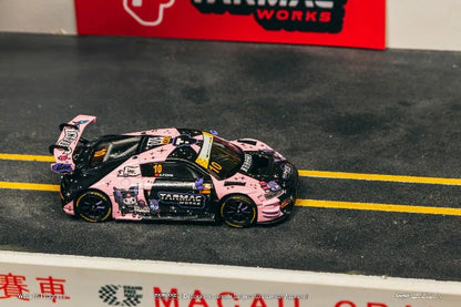 T64-043-24MGP10 Tarmac Works 1:64 Audi R8 LMS GT3 evo II Macau GT Cup FIA GT World Cup 2024 Uno Racing Adderly Fong