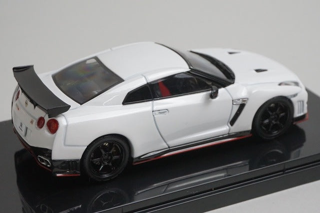 1:43 EBBRO KWAM022079 Dealer Custom Nissan GT-R Nismo White model car