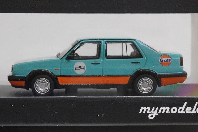 MC Model Collect 1:64 Volkswagen Jetta Gulf
