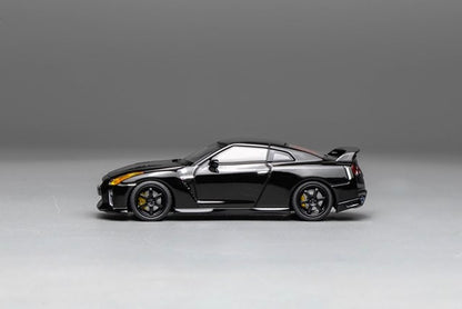 [ Pre-order ] M63517 MOTORHELIX 1:64 Nissan GT-R (R35) Customised Headlights