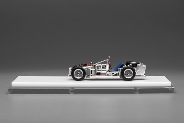 [ Pre-order ] M63701 MOTORHELIX 1:64 Spaceframe w/ Engine Birdcage
