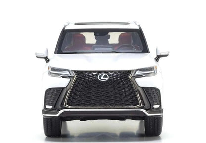 KS03909FW KYOSHO 1:43 Lexus LX 600 F SPORT White Nova GF Export Only LHD model car