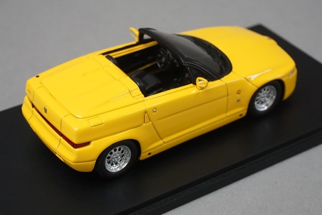 1:43 SPARK S0398 Alfa Romeo RZ 1992 model car