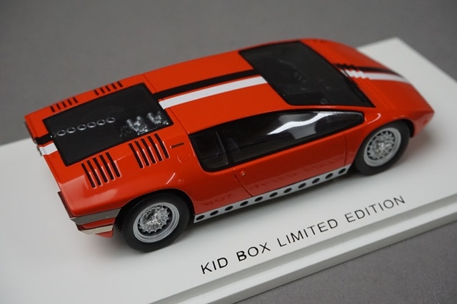 1:43 SPARK SKB43009 Kidbox Bizzarrini Manta Tokyo Racing Car Show 1969 Red model car