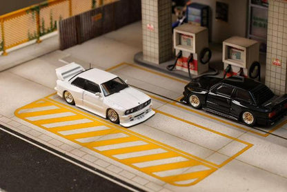 [ Pre-order ] SW Street Weapon 1:64 BMW E30 M3 LTO Modified White