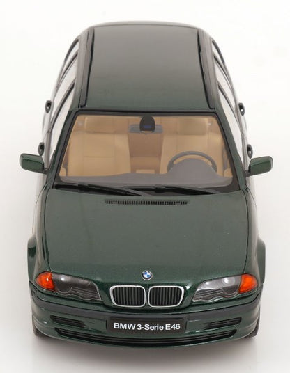 [ Pre-order ] KKDC181466 KK scale 1:18 BMW 3er E46 Touring 1999 Green Metallic