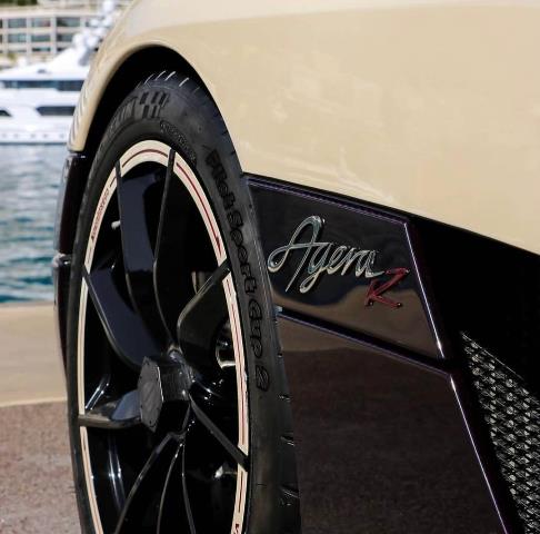 [ Pre-order ] GA003F GRYNING.model 1:64 Koenigsegg Agera R Moonlight Yellow/Purple Carbon