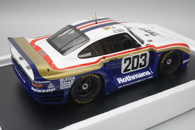 1:18 Spark 18S210 Porsche 961 Le Mans 1987 #203