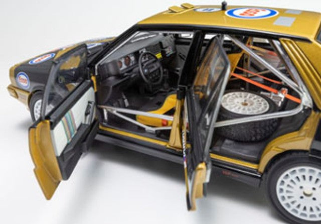 KS08960D KYOSHO 1:18 Lancia Delta HF 4WD Piancavallo Rally Winner 1987 #1