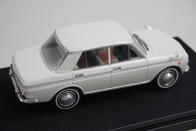 1:43 EBBRO 43641 Nissan Bluebird (410) 1964 White