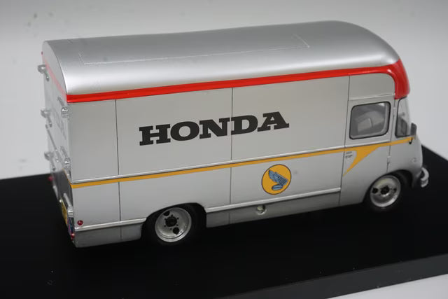 1:43 Spark S5948 Transporter Honda F1 1965