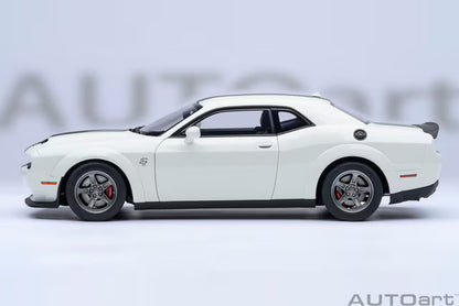 [ Pre-order ] 71766 AUTOart 1:18 Dodge Challenger SRT Super Stock 2023 (White with Carbon Black Stripes <Knuckle White>)