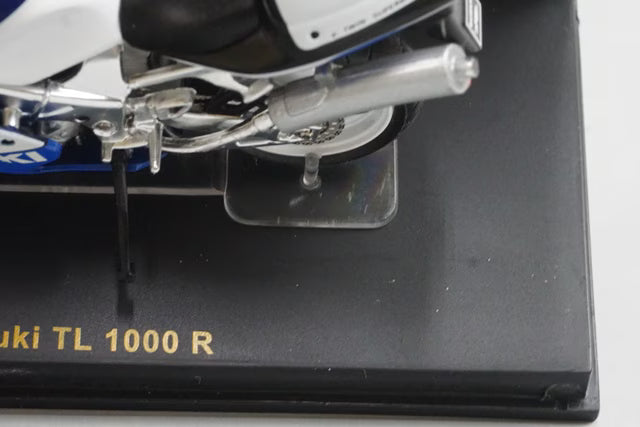 1:24 ixo STB012 Suzuki TL 1000R