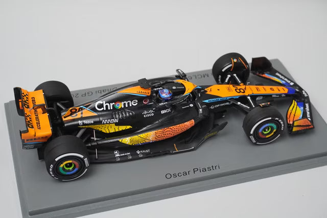 1:43 Spark S8944 McLaren MCL60 Abu Dhabi GP 6th 2023 #81 O. Piastri