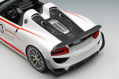 [ Pre-order ] EML206A Make Up EIDOLON 1:18 Porsche 918 Spyder Weissach Package 2011 Wing Up White/Red Salzburg Stripe #3