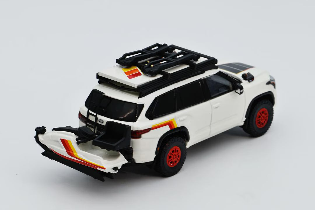 KS-068-440 GCD GainCorp Products 1:64 Toyota Sequoia TRD PRO Off-White (LHD)