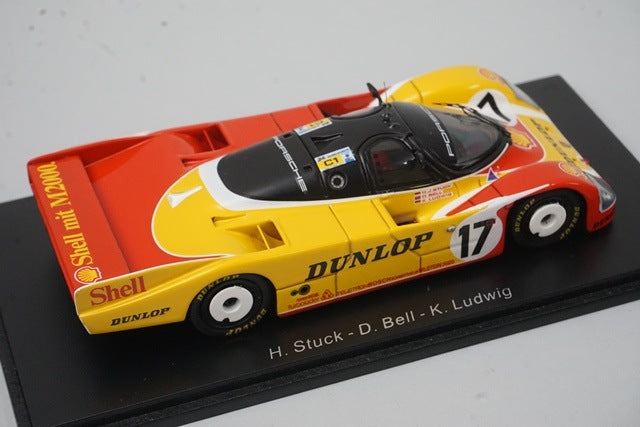 1:43 SPARK S0901 Porsche 962C LM Le Mans 1988 #17 Shell