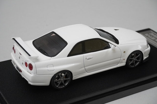 1:43 HPI 8396 iiado Company Custom Mirage Nissan Skyline GT-R V-spec II Nurburgring (R34) White