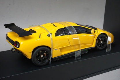1:18 AUTOart 74521 Lamborghini Diablo GTR 2001 Yellow