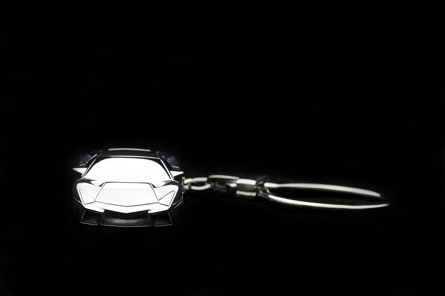 [Back-order] AUTOart 41606 1:87 Lamborghini Reventon Key Chain (Aluminum)