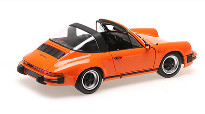 [ Back-order ] MINICHAMPS 100063064 1:18 Porsche 911 Carrera 3.2 Targa 1983 Orange model car