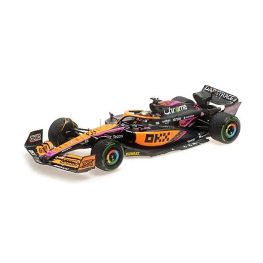 [ Back-order ] MINICHAMPS 537223503 1:18 McLaren MCL36 D.Ricciardo Singapore GP 2022 model car