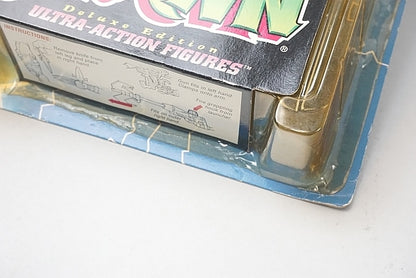 SPAWN Series 4 Deluxe Edition Ultra Action Figure Shadow Hawk figure