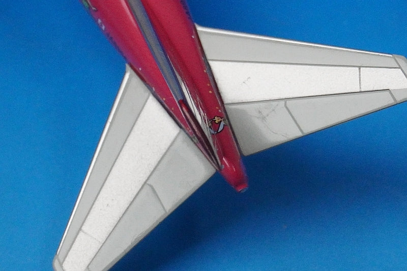 1:400 B747-400D JAL Dream Express Suite JA8904 TMH-47515-4000 TOMY