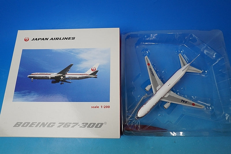 1:200 B767-300 JAL Old Tsurumaru Paint JA8236 BJQ1187 JALUX airplane model