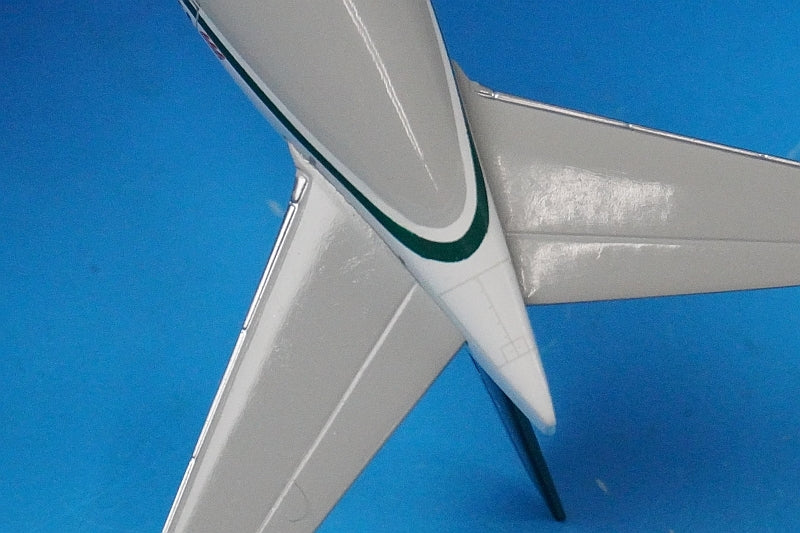 1:400 B777-200ER PIA Pakistan Retro Paint AP-BMG XX4308 JC Wings airplane model