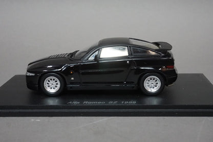 1:43 SPARK S0615 Alfa Romeo SZ1989 model car