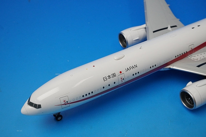 1:200 B777-300ER JASDF Japanese Government Aircraft #80-1111 G2JSD812 Gemini