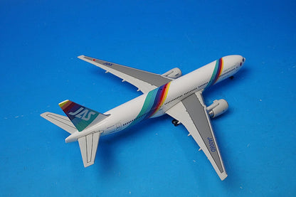 1:400 B777-289 JAS Rainbow Seven JA008D Phoenix airplane model