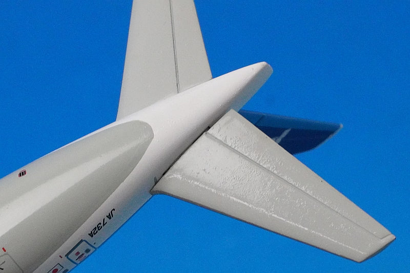 1:400 B777-300ER All Nippon Airways ANA JA732A NH40013 ANA airplane model