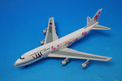 1:400 B747-300 JAL Super Resort Express Okinawa Risoccia Pink JA8187 GJJAL008 Gemini