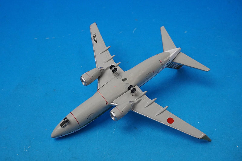 1:400 B737-700 ANA Gold Jet JA01AN NH40029 ANA