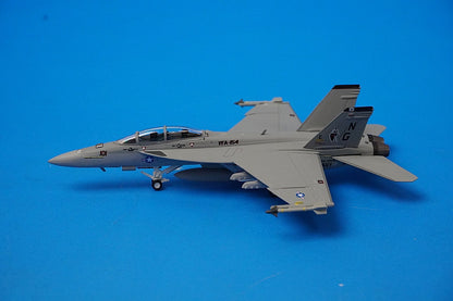 1:200 F/A-18F USN VFA-154 Black Knights NG101 6146 Hogan airplane model