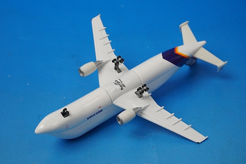 1:500 A300-600ST Beluga No. 5 No registration number 512077 Herpa airplane model