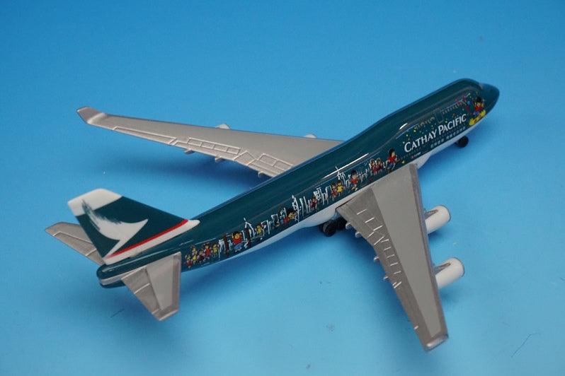 1:500 B747-400 Cathay Pacific Airlines The Spirit of Hong Kong B-HOX Herpa airplane model