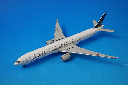 1:400 B777-300ER ANA Star Alliance JA731A NH40003 ANA airplane model
